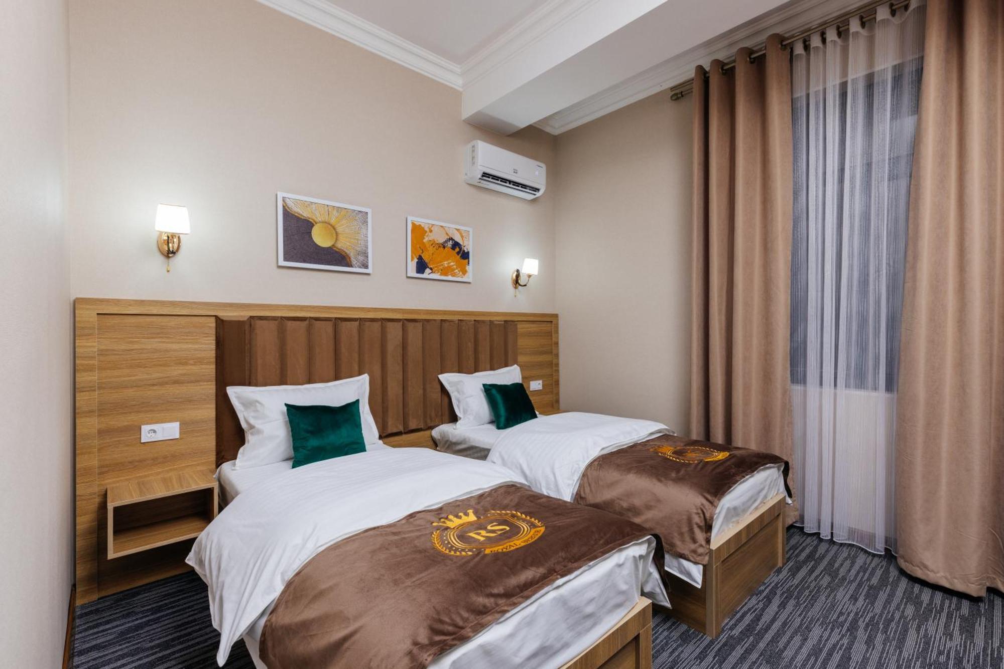 Royal Sebzor Hotel Tasjkent Buitenkant foto