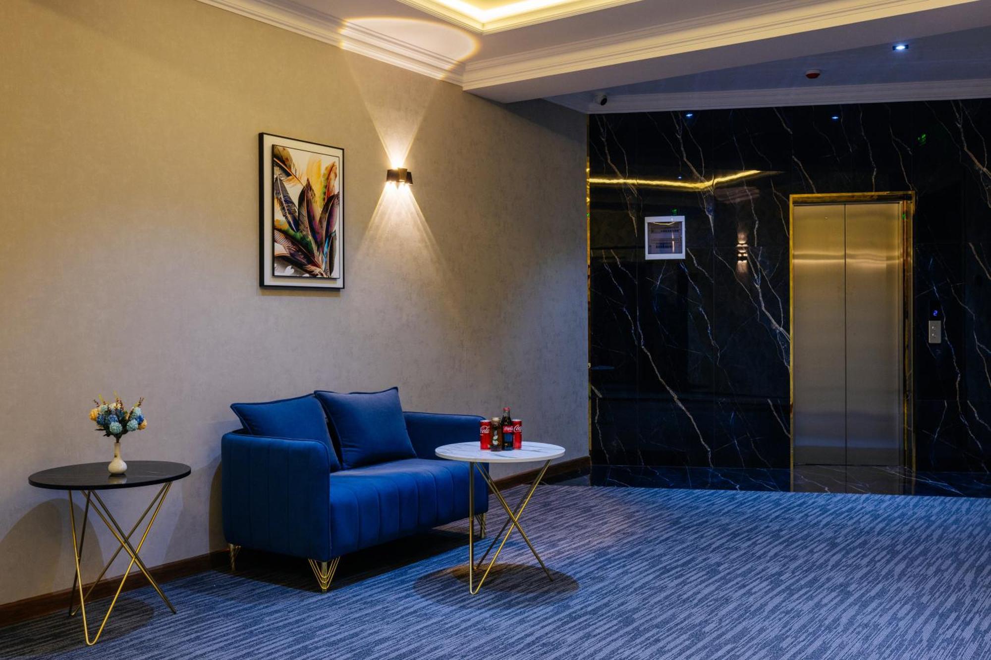 Royal Sebzor Hotel Tasjkent Buitenkant foto
